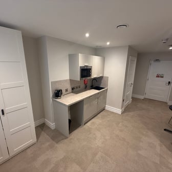 Gold Room - Image 10